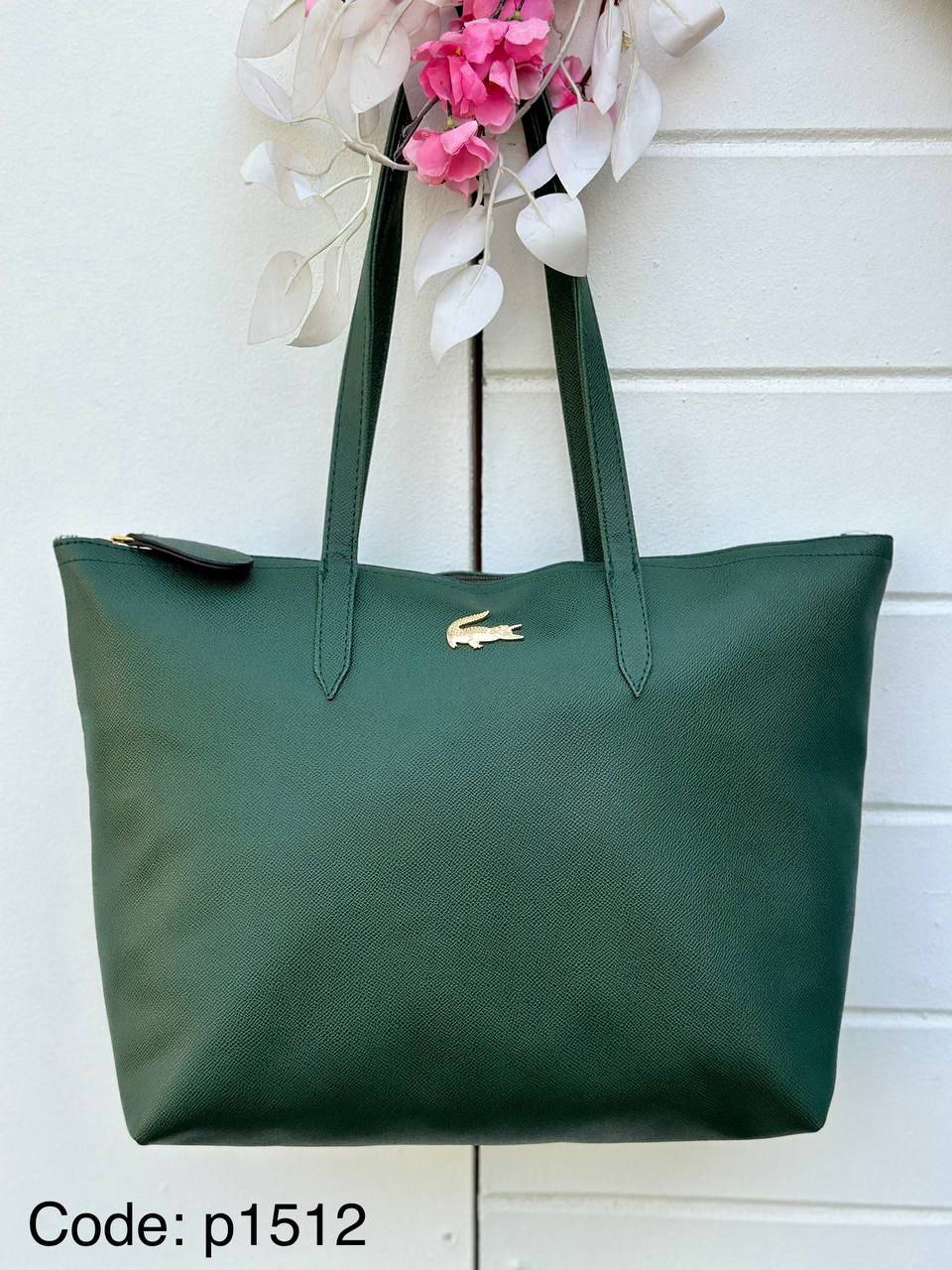 /public/uploads/photos/shares/Suzy bags/IMG_4319.jpeg